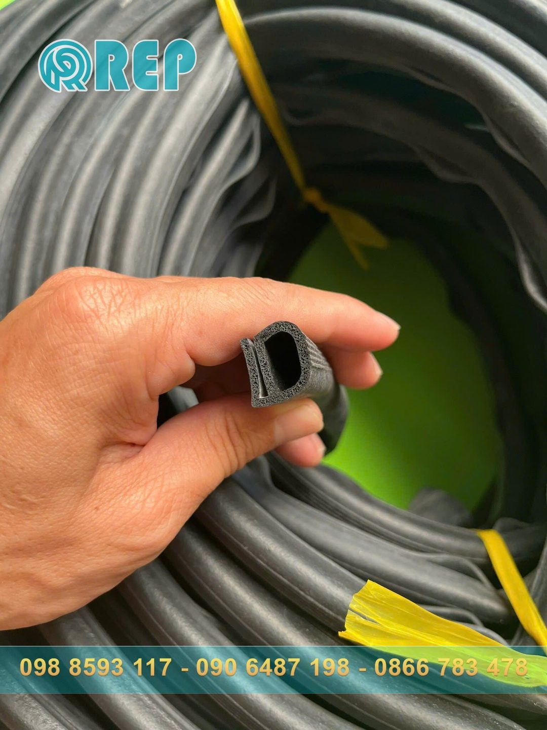 Ron cao su xốp EPDM chữ E 17x15x2