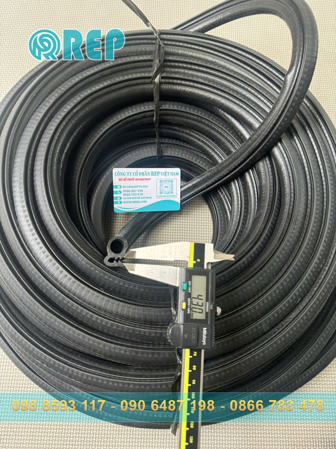 Ron xốp kẽm chữ U 16x22.5x21x4.3