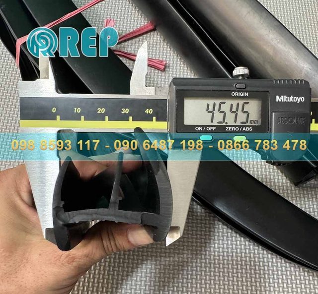ron cao su xe tải và xe container