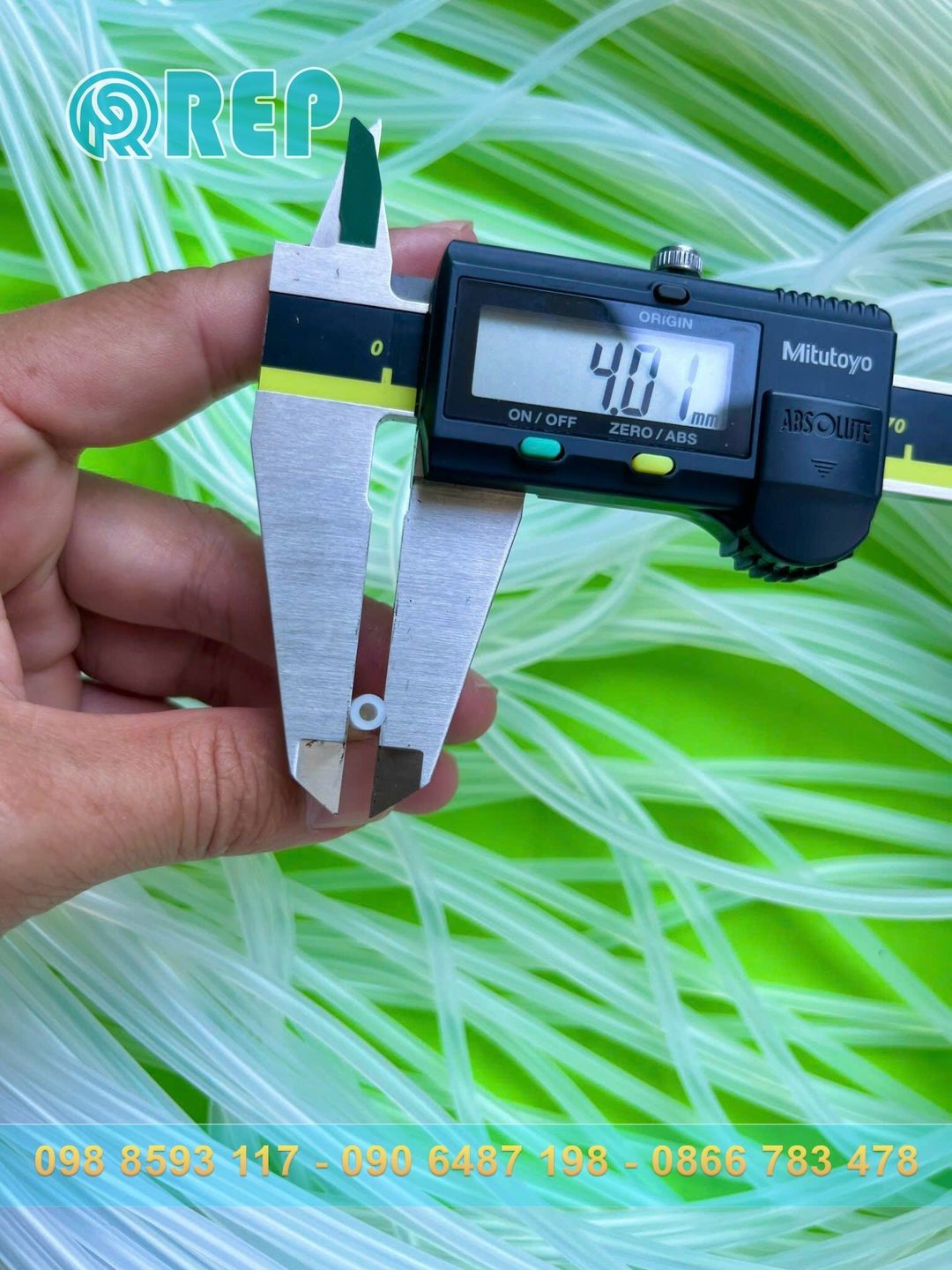 Ống silicon trắng 2x4