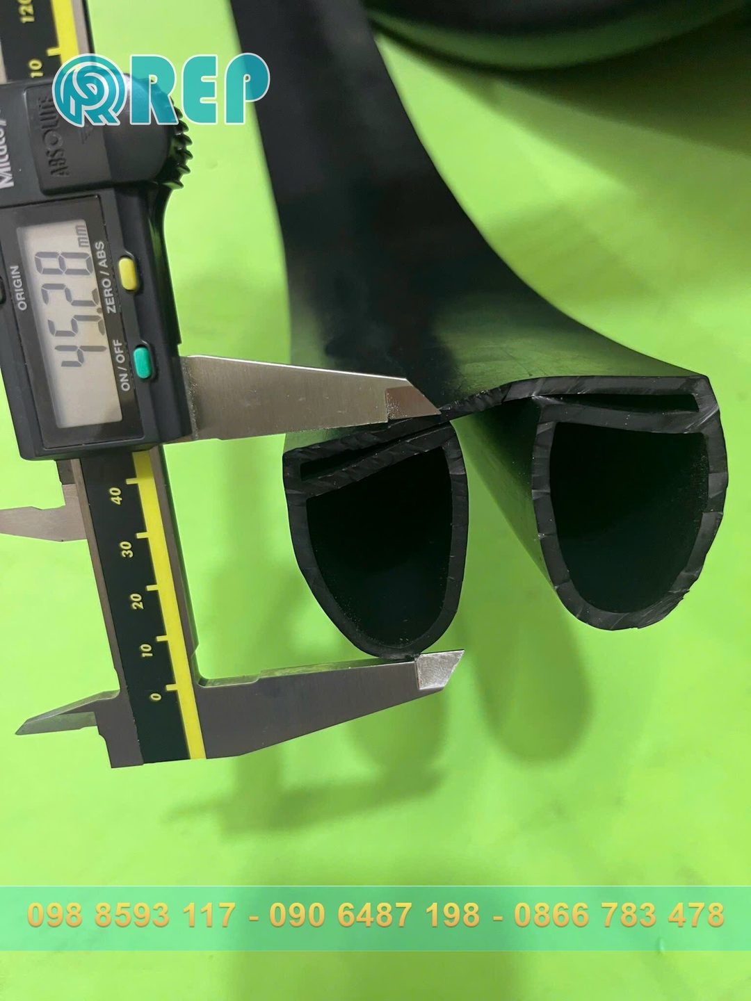 Ron cao su EPDM chữ E 70x45x3