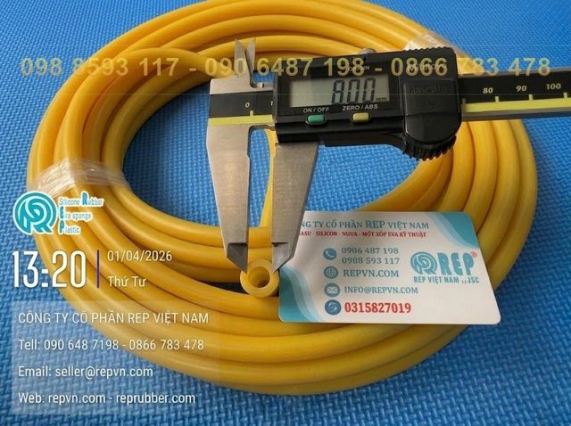 bao-gia-ong-silicon-mau-vang-si-and-le-dia-chi-cung-cap-uy-tin-gia-goc-tai-xuong-tp-hcm.jpg