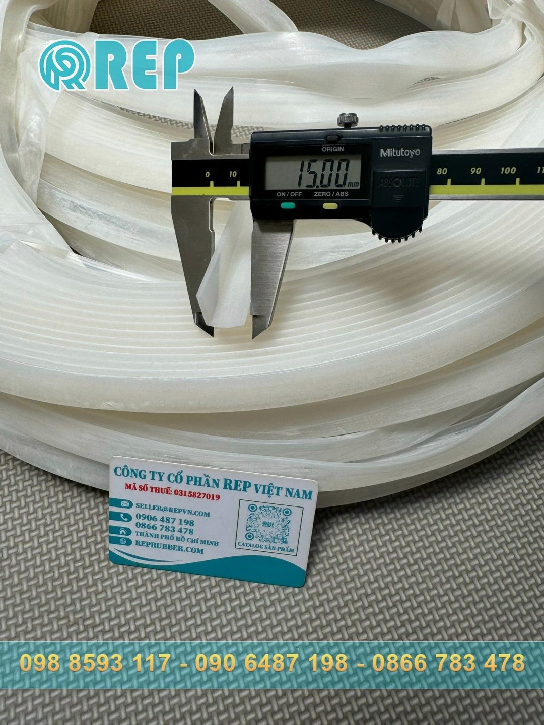Ron silicon trắng chữ L 15x17x2