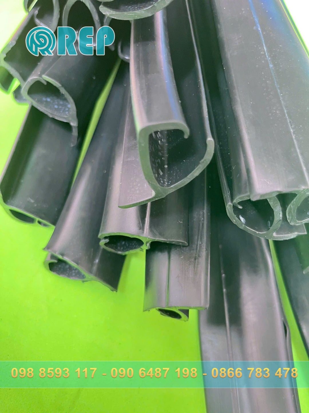 Ron cao su EPDM chữ J 40.2x31.3x2.6